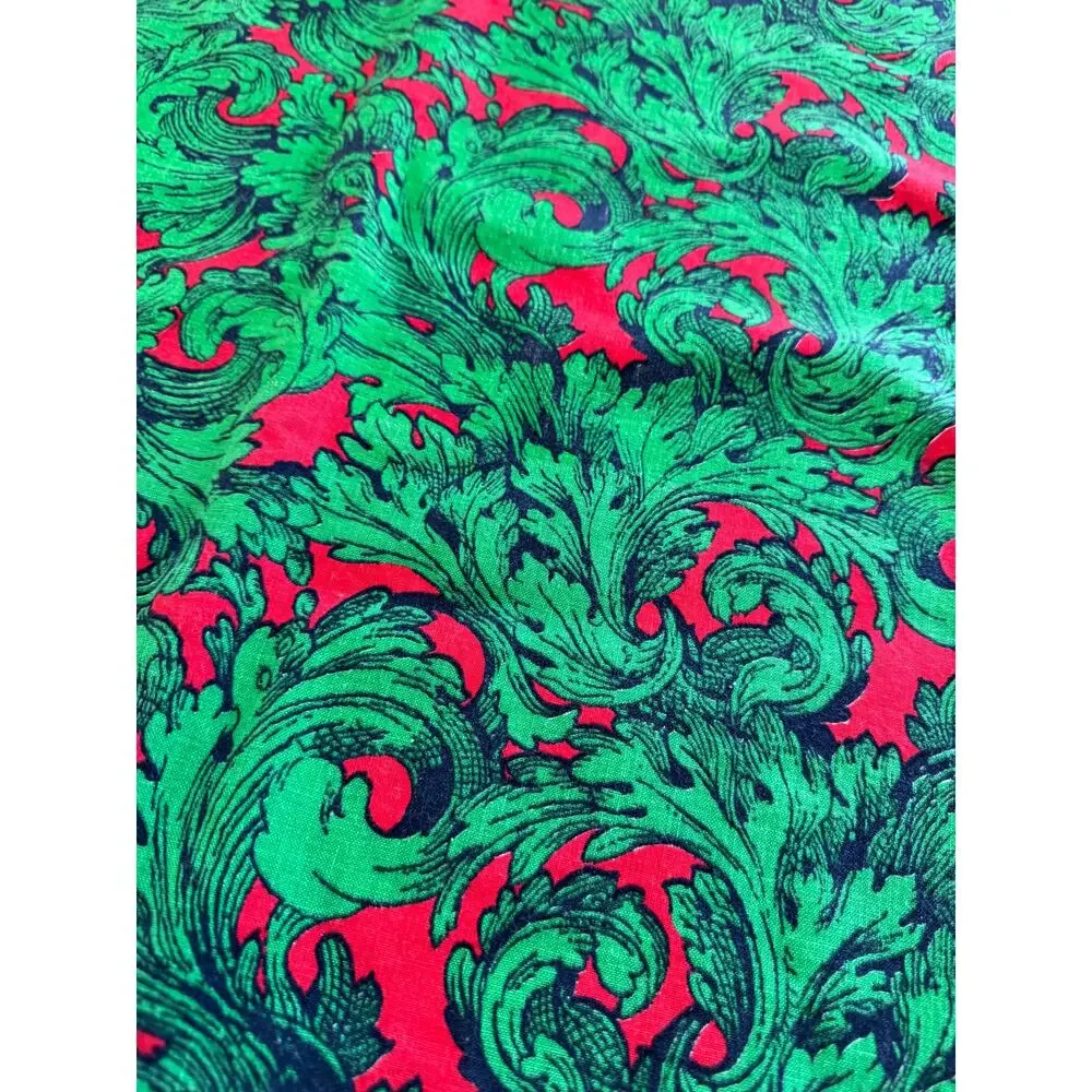 Vintage Holiday Christmas Tablecloth Red Green Baroque Print